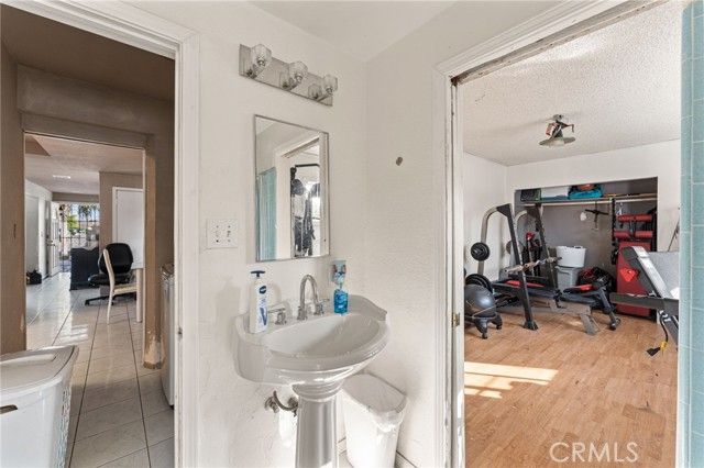 9552 Dewey Drive, Garden Grove, CA 92841