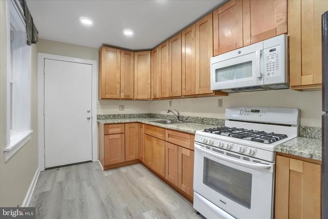 4211 PARRISH ST, Philadelphia, PA 19104