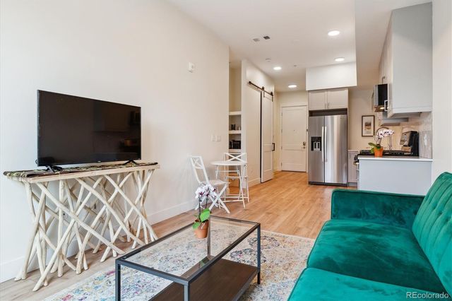 2876 W 53rd Avenue 305, Denver, CO 80221