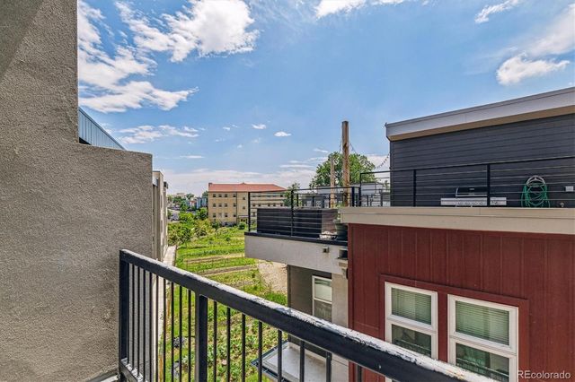2876 W 53rd Avenue 305, Denver, CO 80221