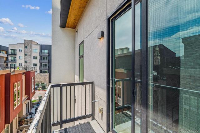 2876 W 53rd Avenue 305, Denver, CO 80221