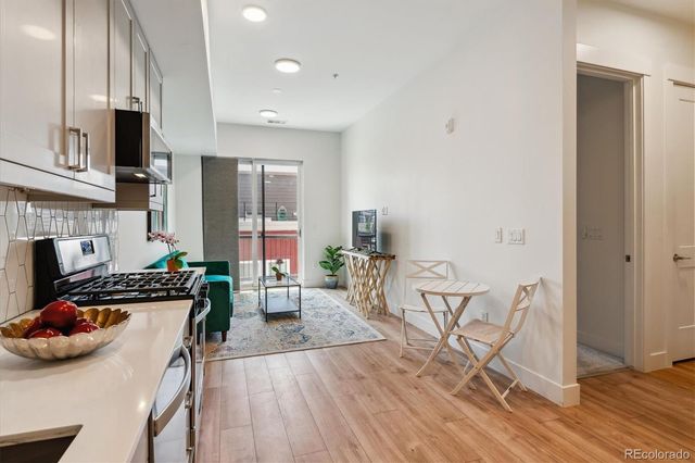 2876 W 53rd Avenue 305, Denver, CO 80221
