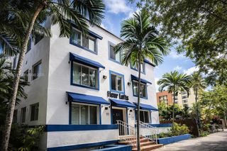 1021 NW 3rd St 201, Miami, FL 33128