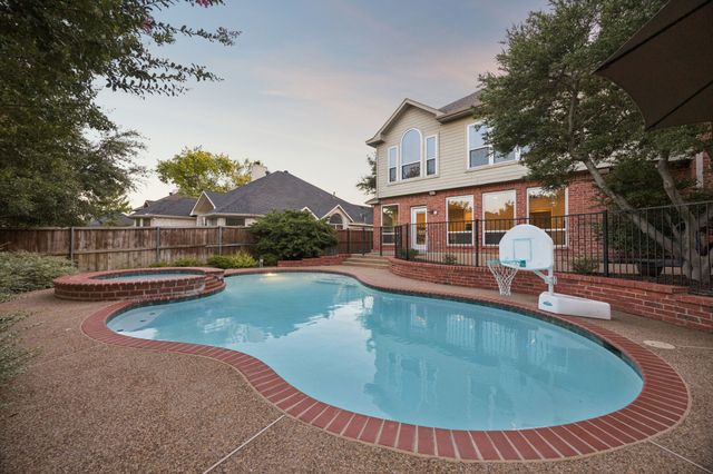 2216 Lockesley Drive, Flower Mound, TX 75028
