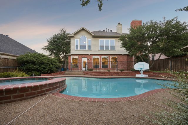 2216 Lockesley Drive, Flower Mound, TX 75028