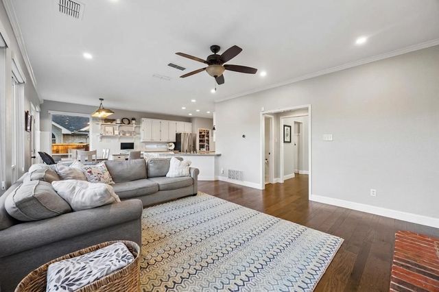 2216 Lockesley Drive, Flower Mound, TX 75028