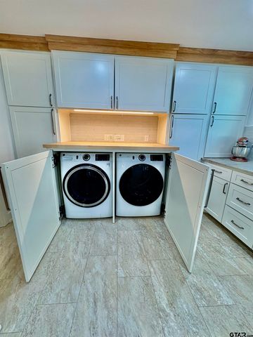 516 Dartmouth Dr., Tyler, TX 75701