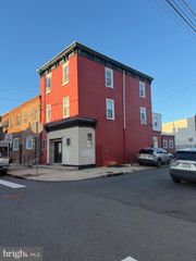 2725 E CLEARFIELD ST, Philadelphia, PA 19134