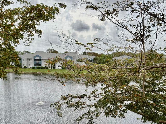 9539 Weldon Circle F304, Tamarac, FL 33321