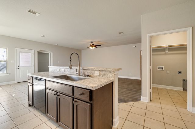 5821 Humbert Avenue, Fort Worth, TX 76107