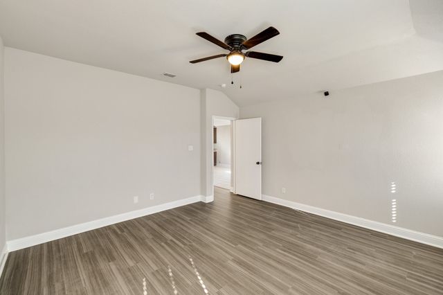 5821 Humbert Avenue, Fort Worth, TX 76107