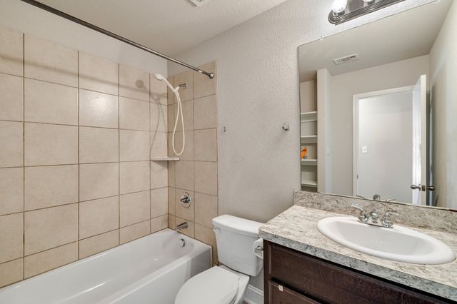 5821 Humbert Avenue, Fort Worth, TX 76107