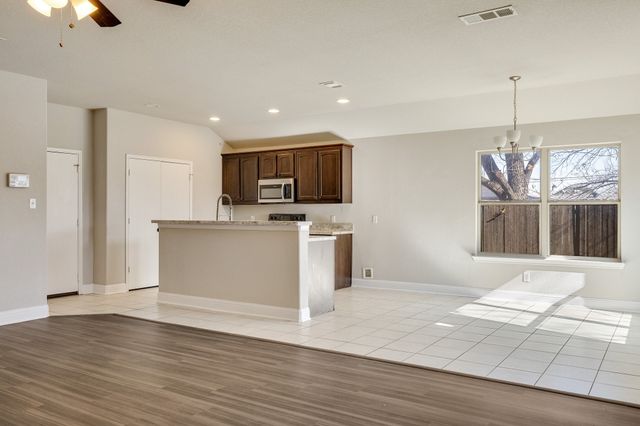 5821 Humbert Avenue, Fort Worth, TX 76107