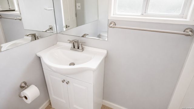 135 PANAMA AVE, San Antonio, TX 78210