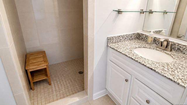 135 PANAMA AVE, San Antonio, TX 78210