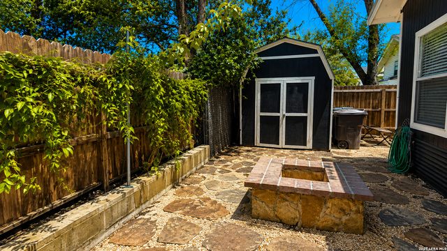 135 PANAMA AVE, San Antonio, TX 78210