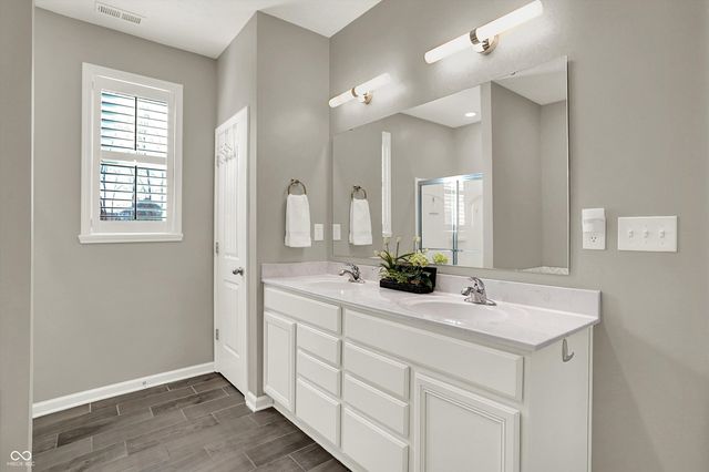 16445 Ketton Drive, Noblesville, IN 46060