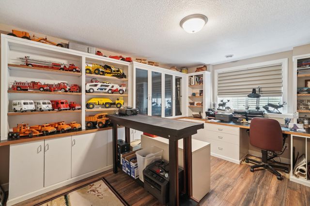 1031 Anthony Way, Victoria, MN 55386