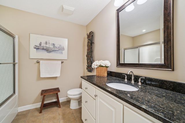 1031 Anthony Way, Victoria, MN 55386