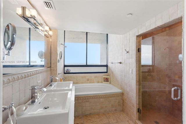 1330 West Ave PH05, Miami Beach, FL 33139