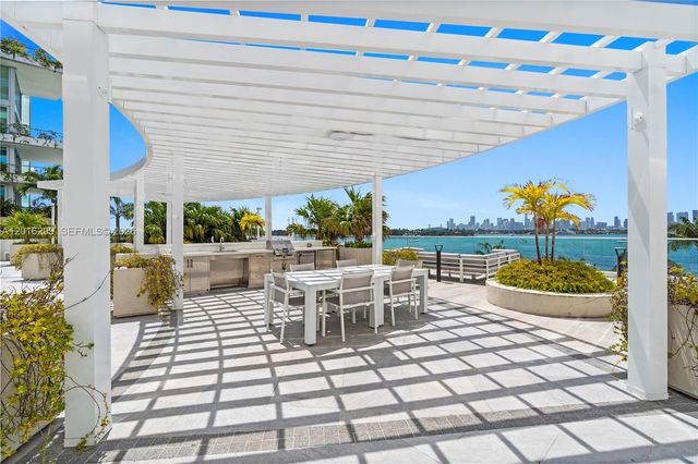 1330 West Ave PH05, Miami Beach, FL 33139