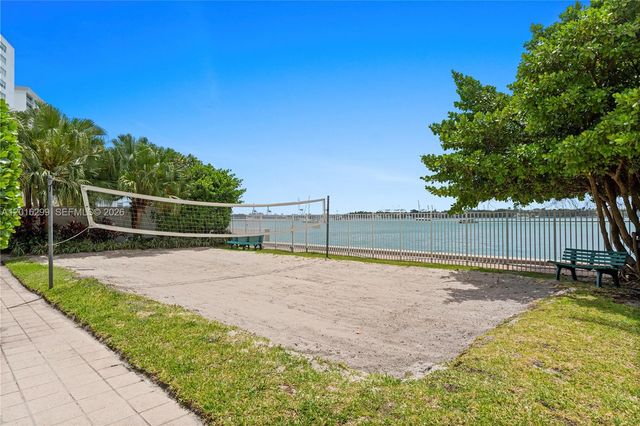 1330 West Ave PH05, Miami Beach, FL 33139