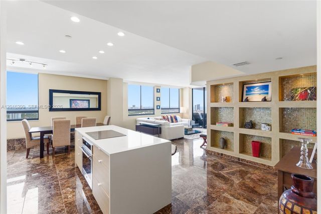 1330 West Ave PH05, Miami Beach, FL 33139