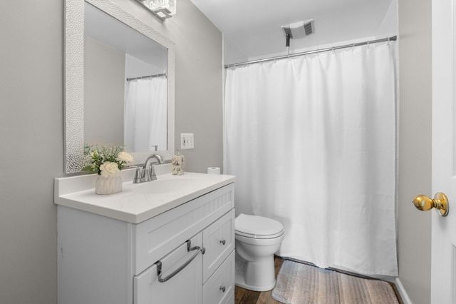 6 LOMBARDY DR, Baltimore, MD 21222