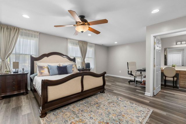 6 LOMBARDY DR, Baltimore, MD 21222