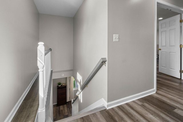 6 LOMBARDY DR, Baltimore, MD 21222