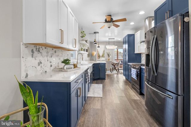 6 LOMBARDY DR, Baltimore, MD 21222