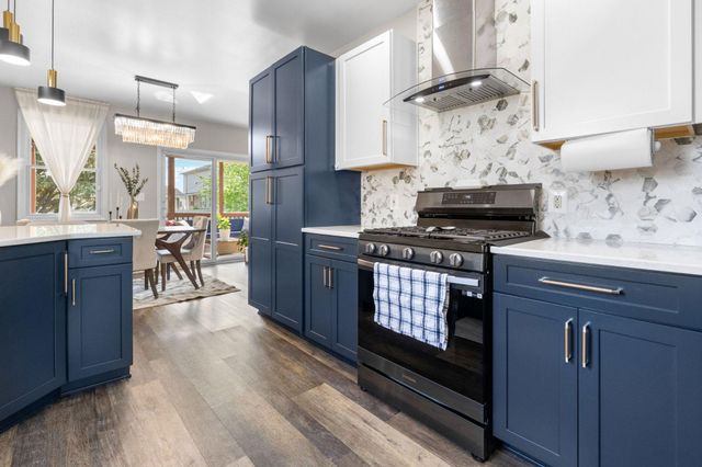 6 LOMBARDY DR, Baltimore, MD 21222