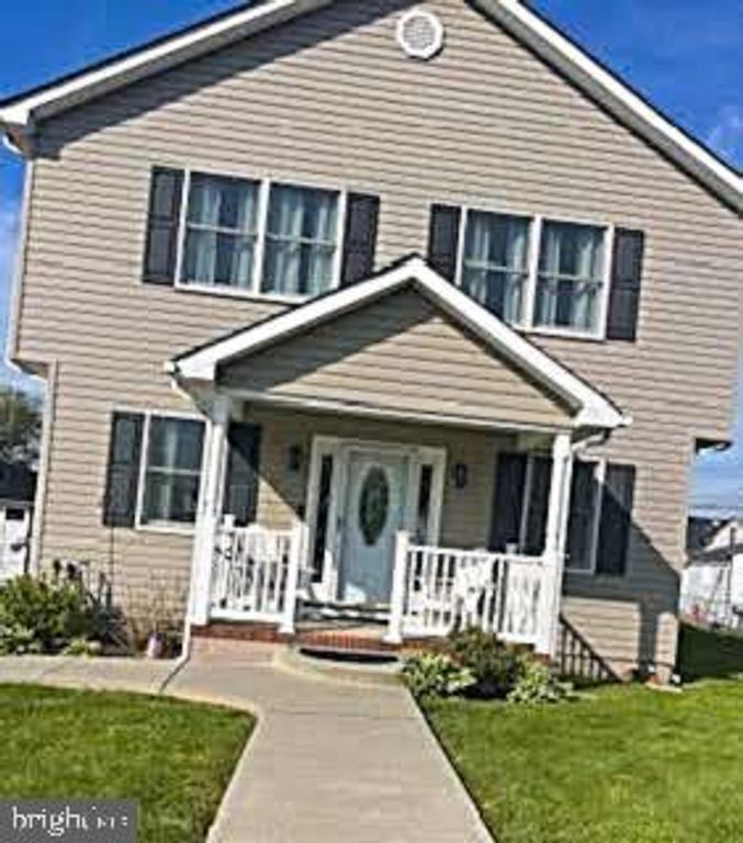 6 LOMBARDY DR, Baltimore, MD 21222