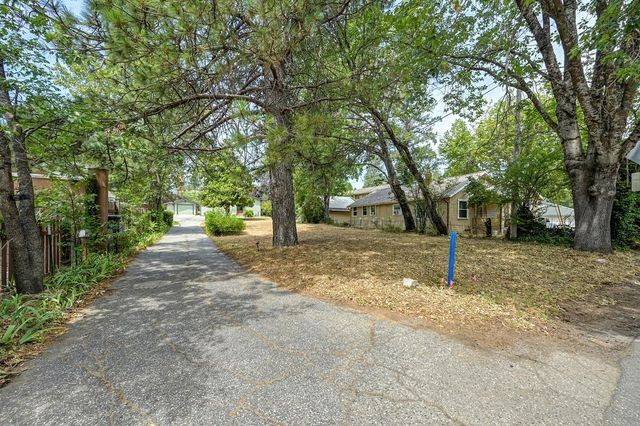 516 Whiting St, Grass Valley, CA 95945