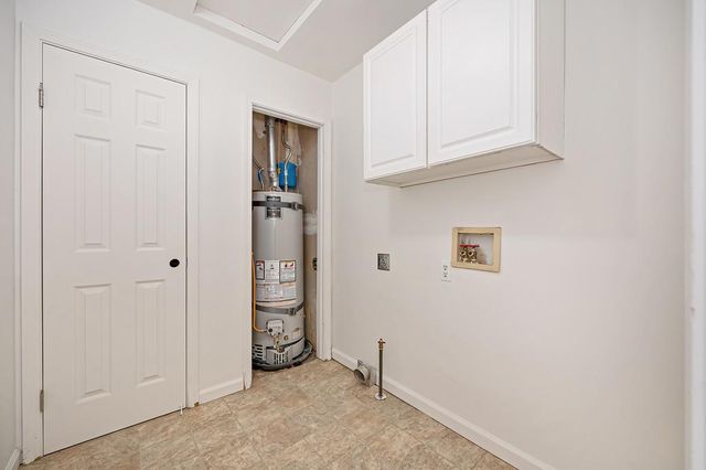 516 Whiting St, Grass Valley, CA 95945