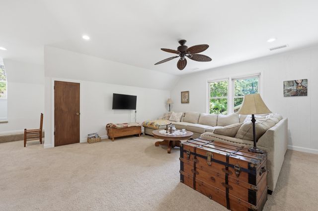 210 Fort Street, Summerville, SC 29485