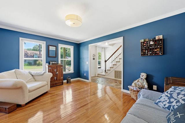 210 Fort Street, Summerville, SC 29485