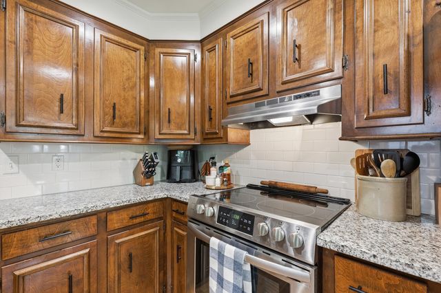 210 Fort Street, Summerville, SC 29485