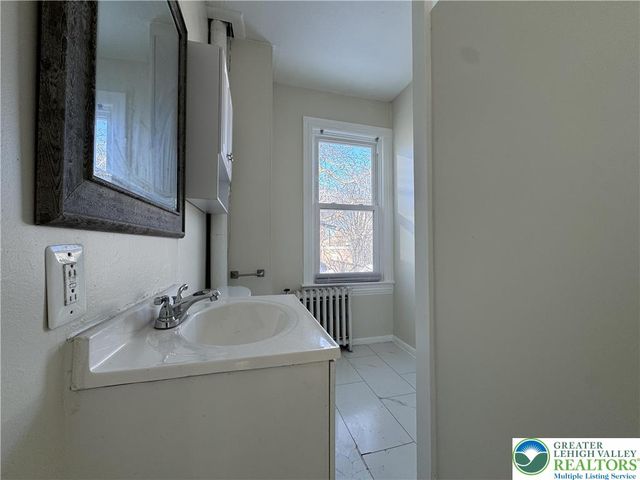 612 East 5th Street, Bethlehem City, PA 18015