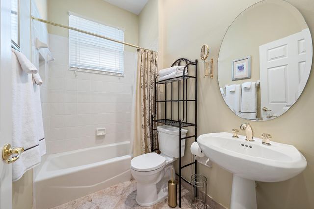 7964 Via Villagio, West Palm Beach, FL 33412