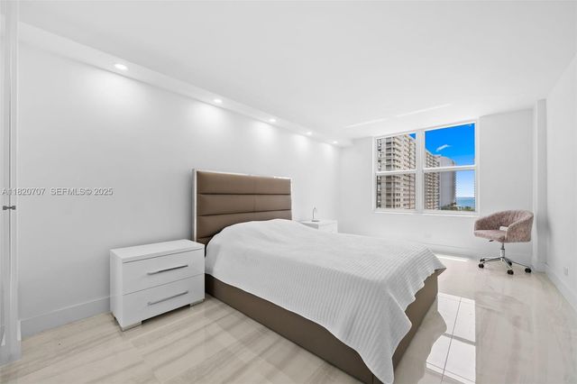 230 174th Street 1119, Sunny Isles Beach, FL 33160