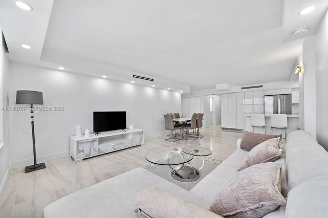 230 174th Street 1119, Sunny Isles Beach, FL 33160