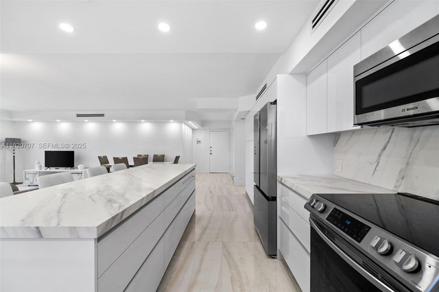 230 174th Street 1119, Sunny Isles Beach, FL 33160