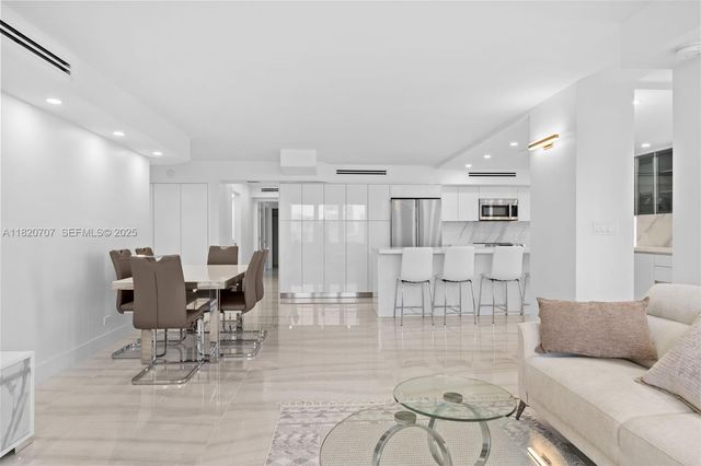 230 174th Street 1119, Sunny Isles Beach, FL 33160