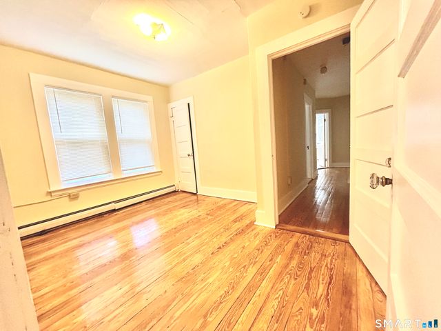 1019 West Main Street 2R, Waterbury, CT 06708