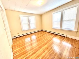 1019 West Main Street 2R, Waterbury, CT 06708