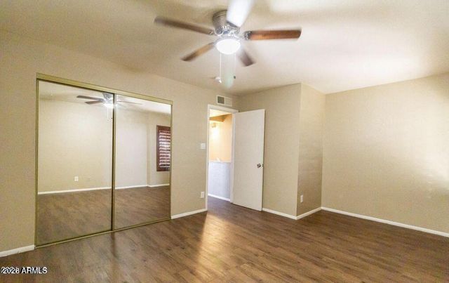 3840 N 43rd Avenue 66, Glendale, AZ 85301