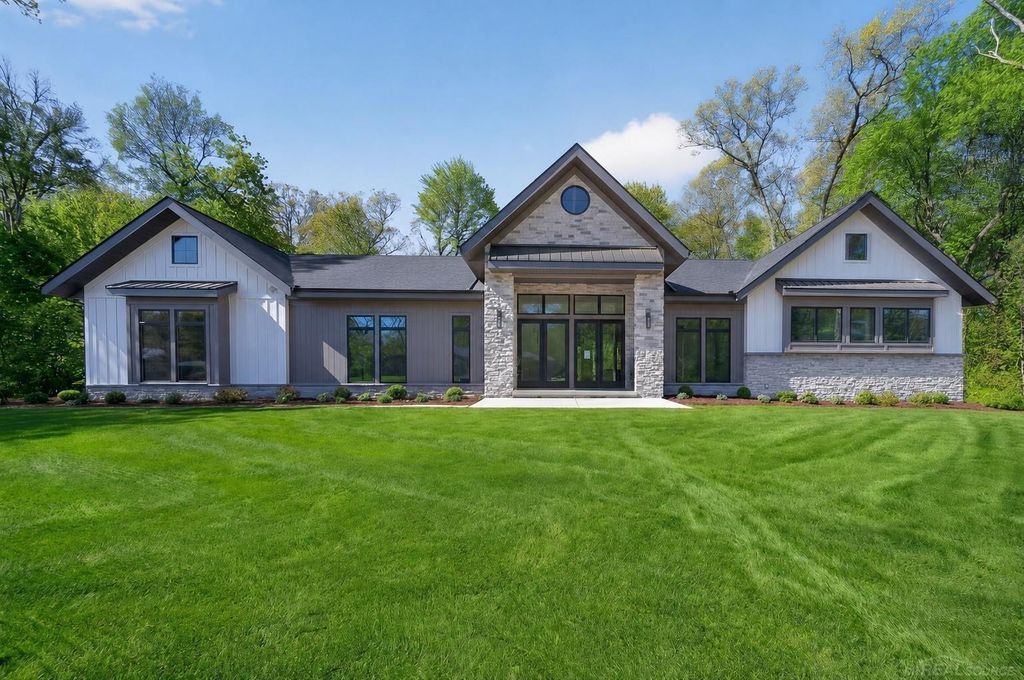 71234 Rolling Ridge Court, Milton Twp, MI 49120