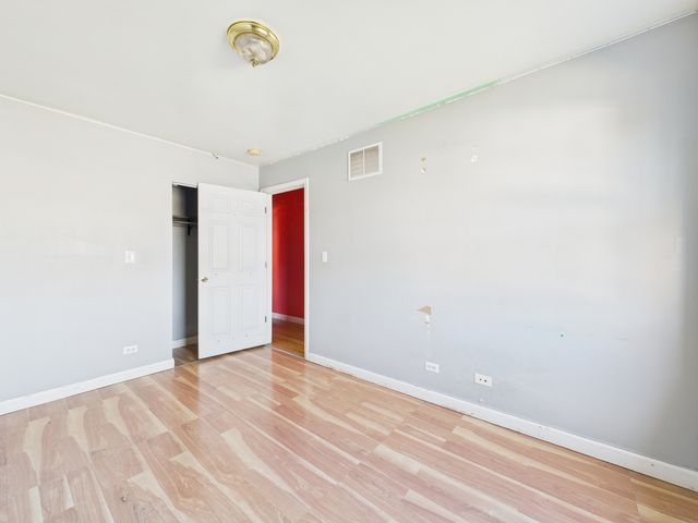 3200 S 54th Avenue, Cicero, IL 60804