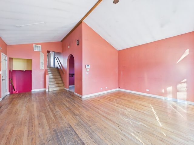 3200 S 54th Avenue, Cicero, IL 60804